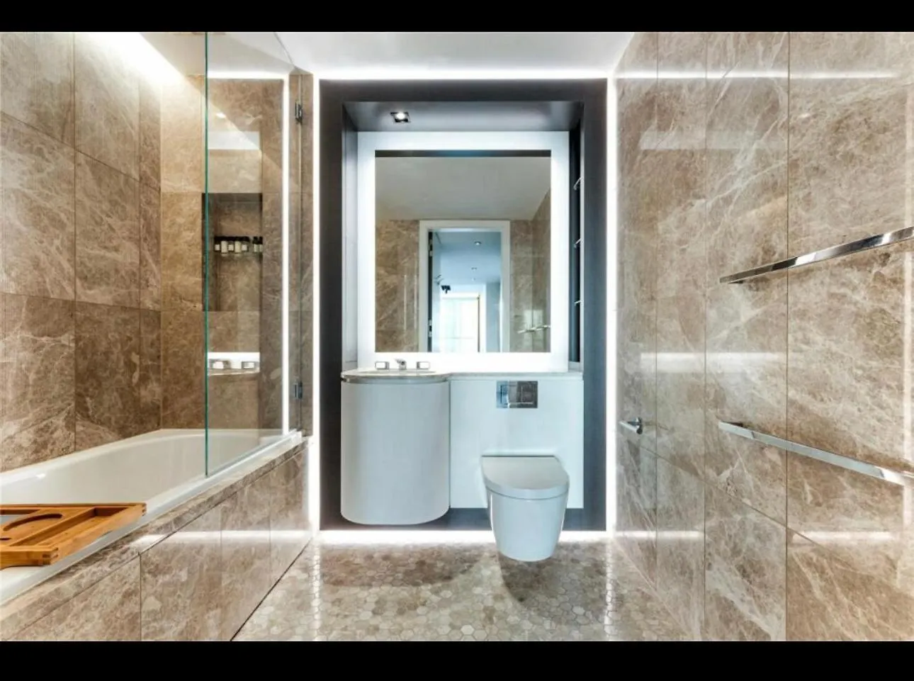 Apartment Trendy, Modern 2 Bed Apartment! London United Kingdom